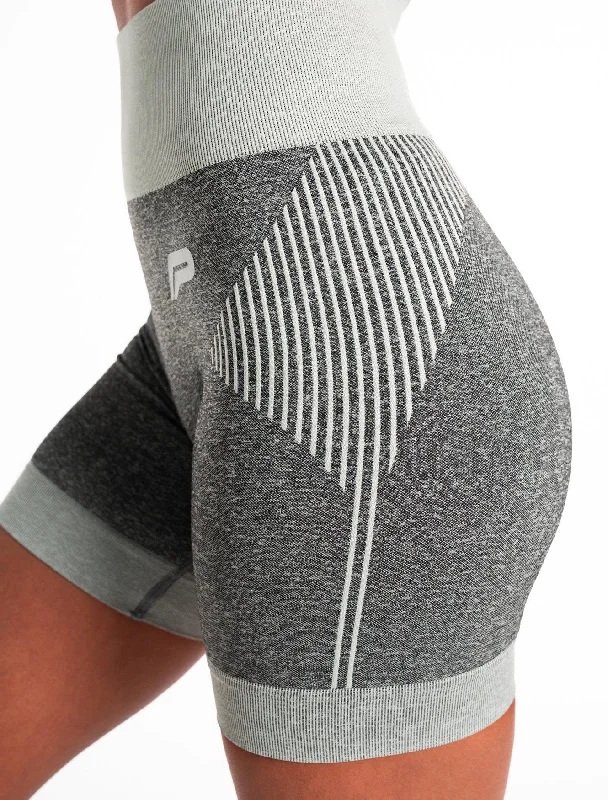 adapt-seamless-shorts-light-grey