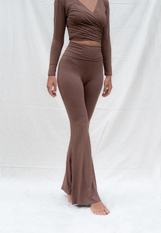 agni-flares-chocolate-tall