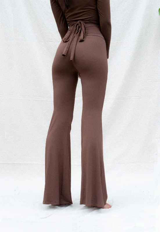 agni-flares-chocolate-tall