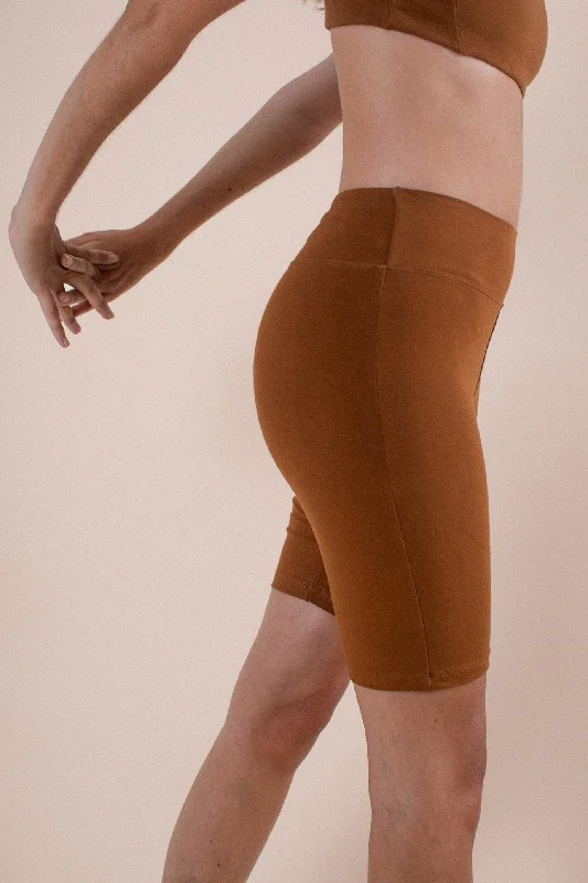 asana-bike-shorts-cinnamon