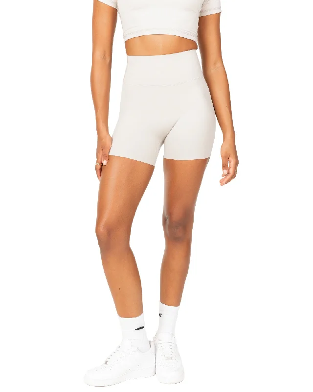 Aura Bonded Shorts - Oat Latte