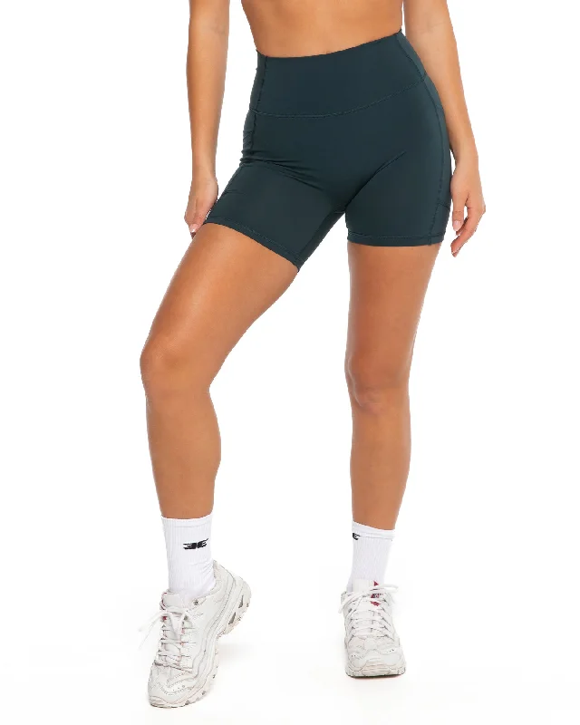 aura-sf-ascend-shorts-deep-forest