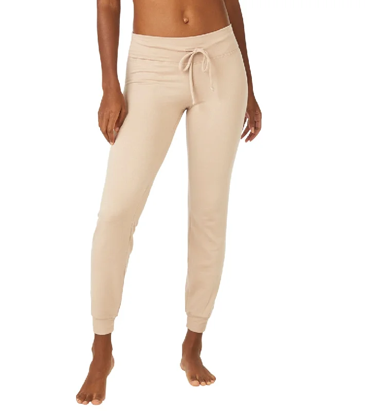 Beyond Yoga Cozy Fleece Lounge Around Midi Joggers Chai