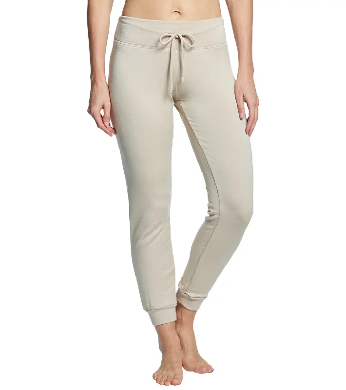 Beyond Yoga Cozy Fleece Lounge Around Midi Joggers Texas Taupe