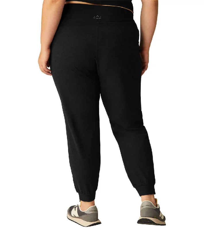 beyond-yoga-plus-size-spacedye-midi-joggers-8208624-darkest-night