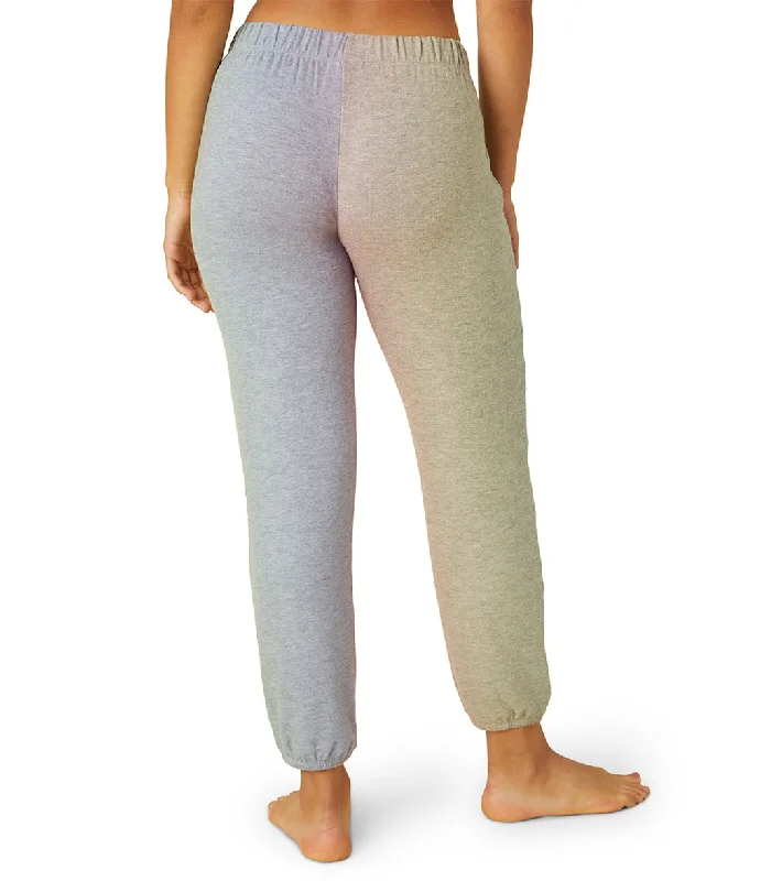 beyond-yoga-printed-easy-weekend-sweatpant-8202254-prismatic