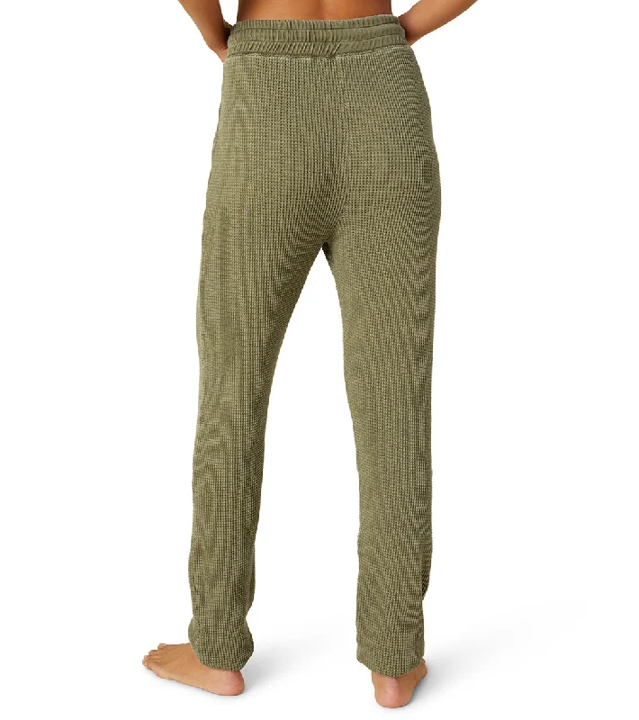 beyond-yoga-weekend-sweatpant-8204138-washed-deep-olive