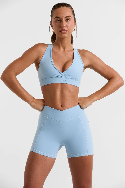 bounce-mini-shorts-with-pockets-ice-blue