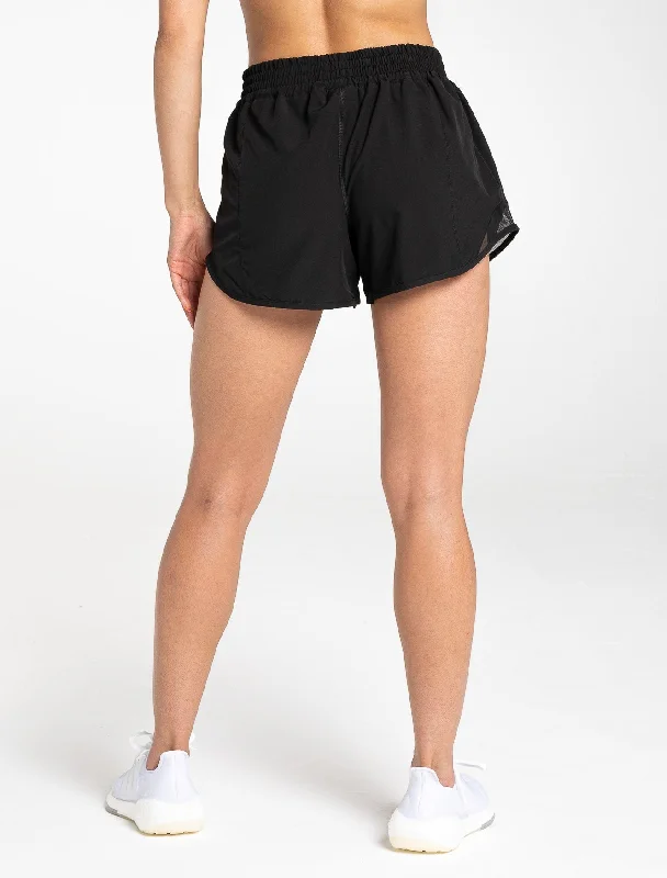 breeze-run-shorts-black