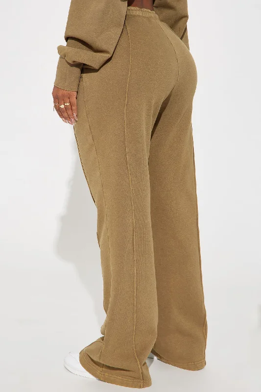 chill-out-lounge-flare-pant-olive