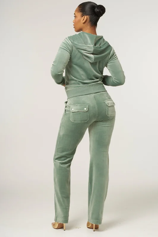 chinois-green-classic-velour-del-ray-pocketed-bottoms-jcap180-162