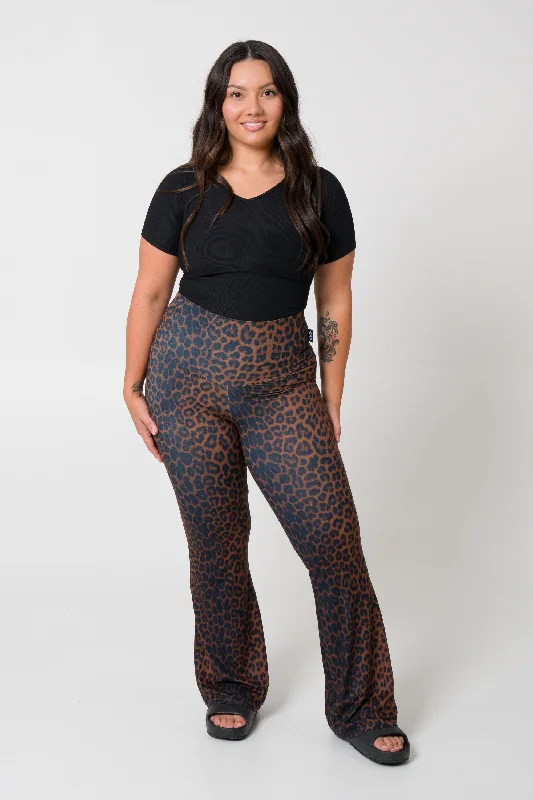 chocolate-swag-soft-to-touch-high-waisted-bootleg-pant-r2w