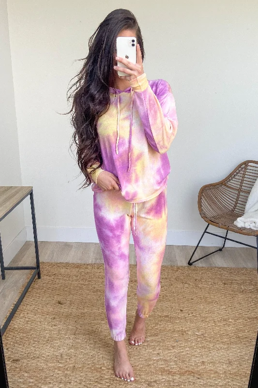 comfy-on-the-couch-tie-dye-joggers-magenta-yellow-pink