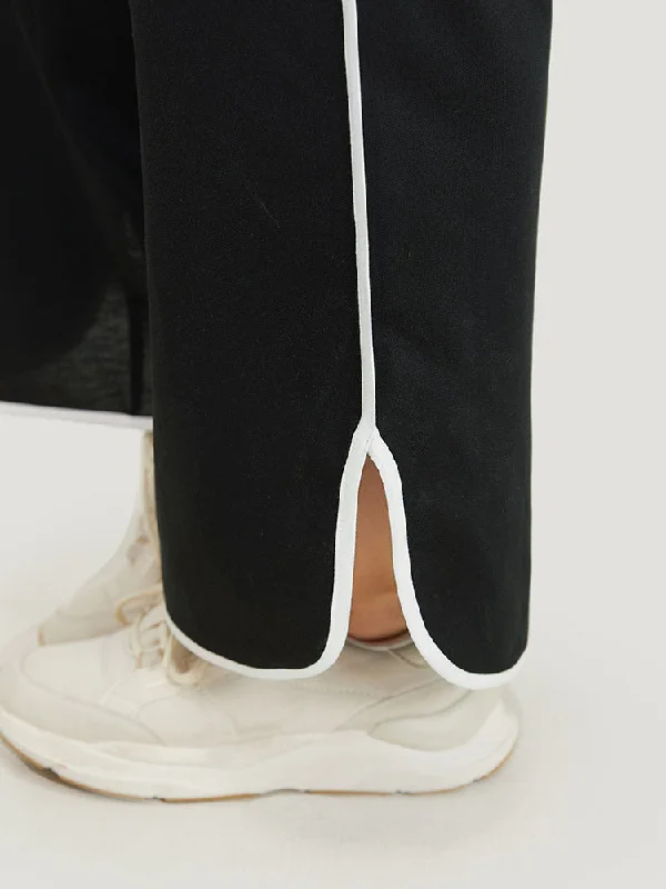 contrast-pocket-seam-detail-split-hem-sweatpants