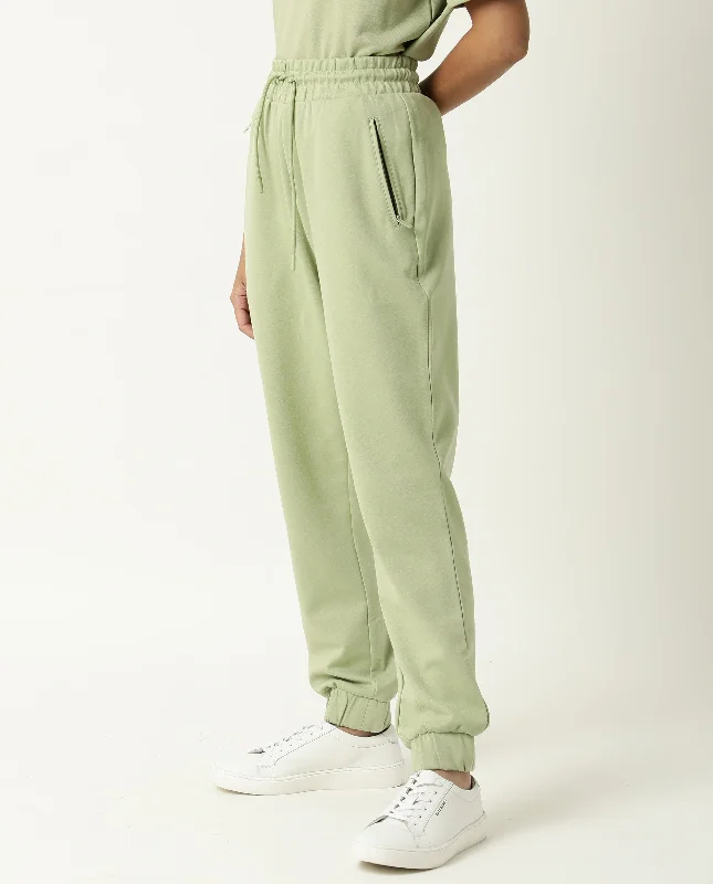 creta-womens-track-pant-light-green