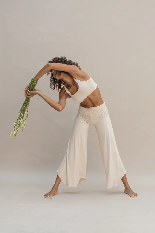 eco-friendly-yoga-flares-pearl