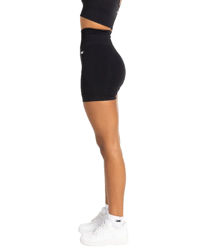 elite-seamless-v2-shorts-black