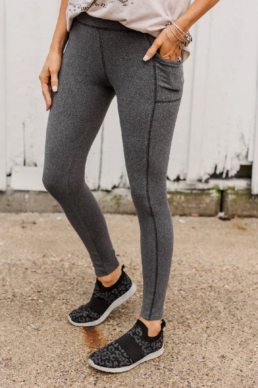 every-step-of-the-way-thick-knit-leggings-charcoal