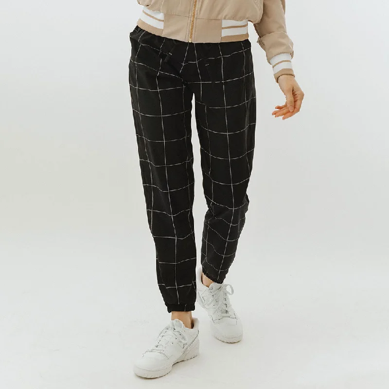 everywhere-joggers-black-windowpane