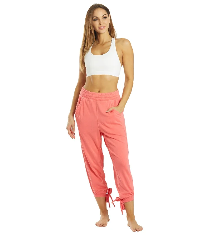 free-people-circle-back-joggers-8206707-lipstick