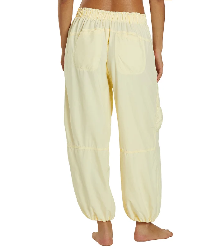 free-people-down-to-earth-pant-8222392-banana