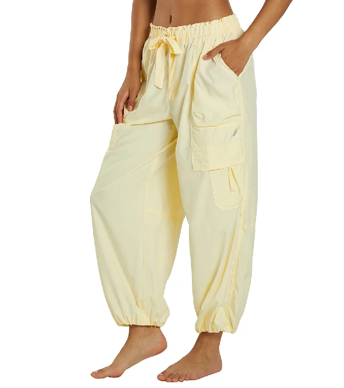 free-people-down-to-earth-pant-8222392-banana