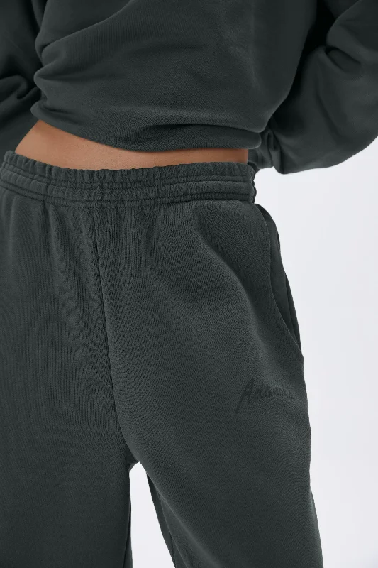 freehand-straight-leg-sweatpants-mineral-green