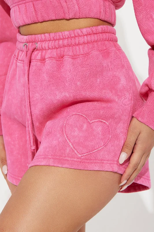 full-of-heart-washed-lounge-short-pink