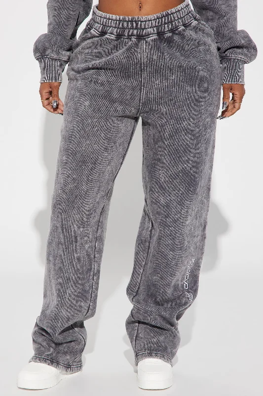 good-vibes-washed-wide-leg-sweatpant-grey-combo