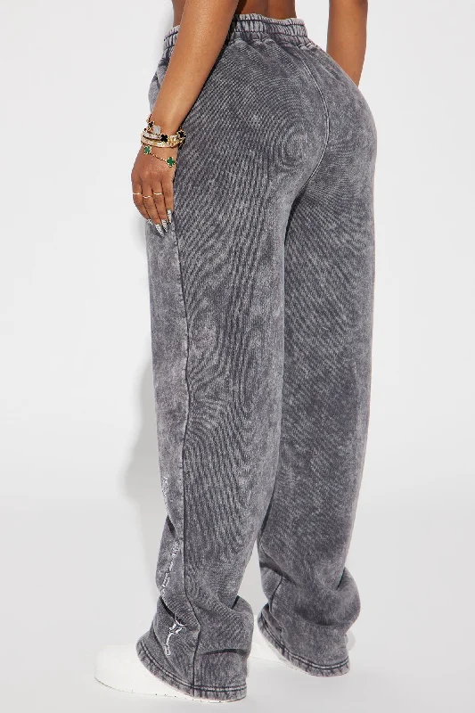 good-vibes-washed-wide-leg-sweatpant-grey-combo