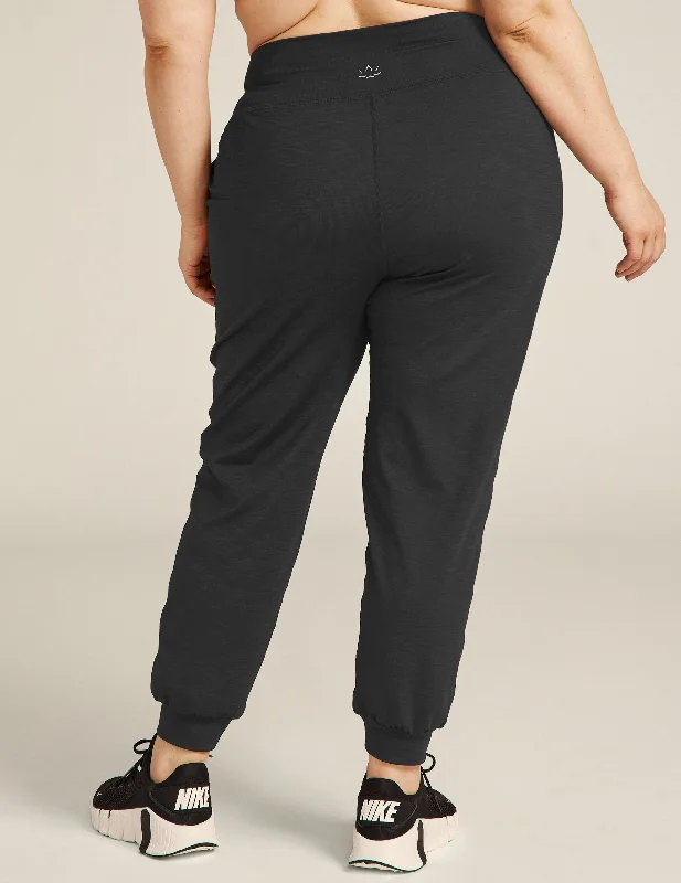 heather-rib-midi-jogger-black-heather-hr1153