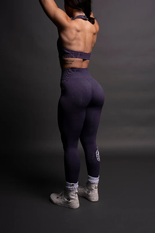 hesh-everson-seamless-leggings-in-purple-night