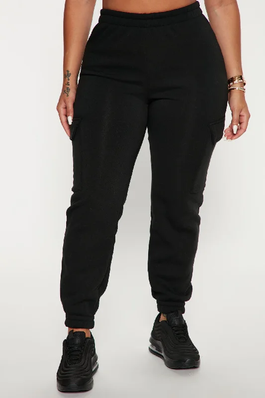 lets-relax-jogger-sweatpants-black