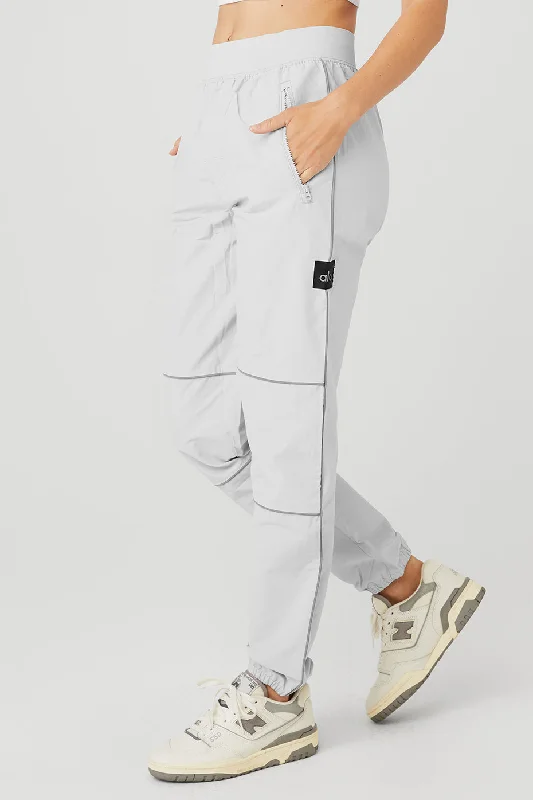 m5097r-torrent-track-sweatpant-titanium-womans