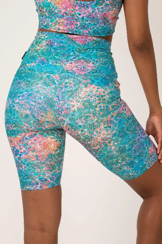 mandala-rainbow-performance-extra-high-waisted-long-shorts