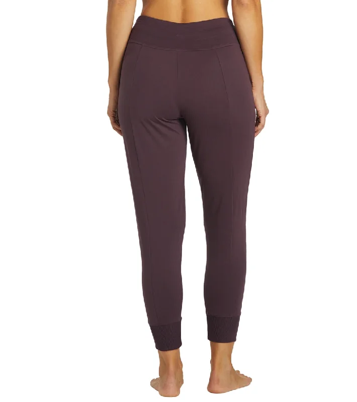 marika-mona-jogger-8208691-plum-perfect