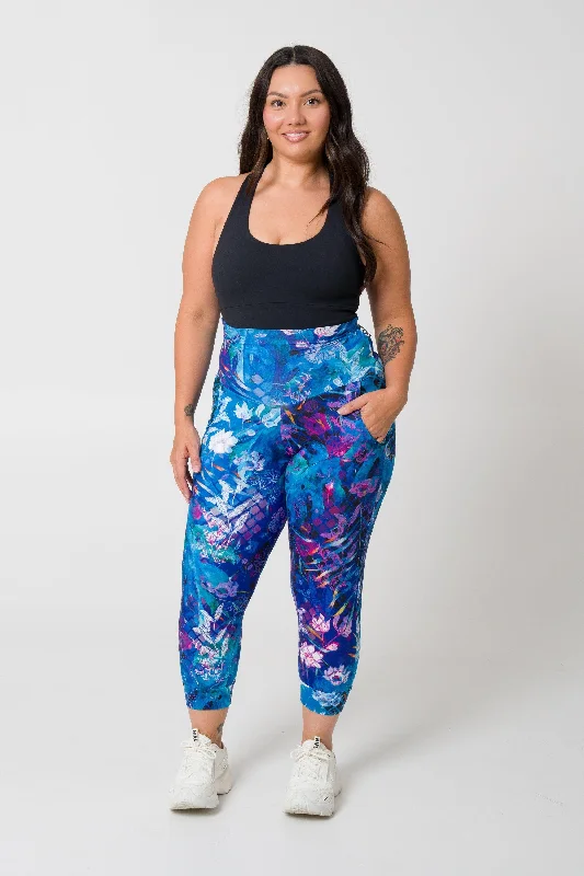 mermaid-mafia-soft-to-touch-jogger-capris-w-pockets-r2w