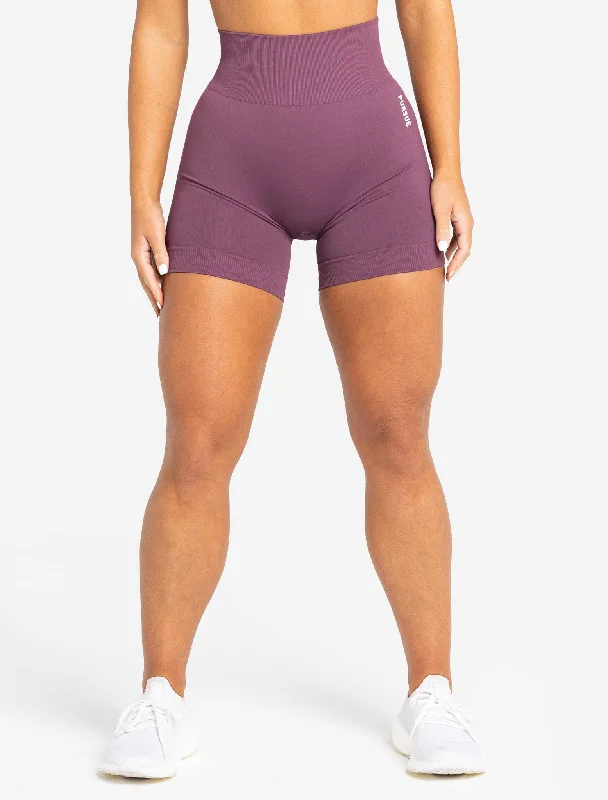 move-seamless-shorts-plum