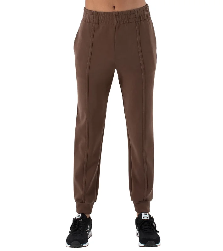 NUX Yuki Sleek Jogger Chocolate