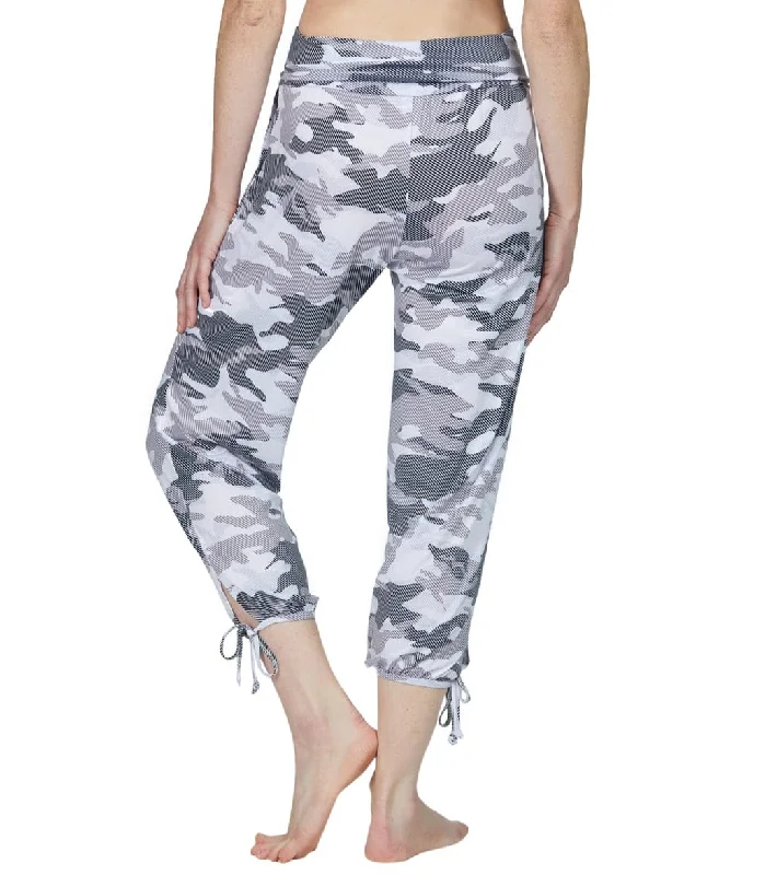 onzie-gypsy-joggers-8114687-dust-camo