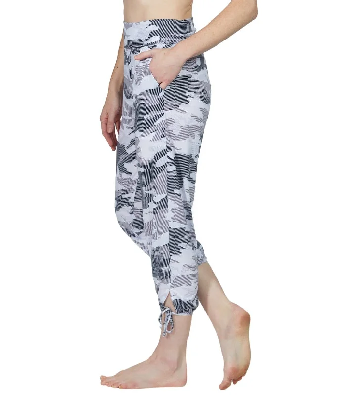 onzie-gypsy-joggers-8114687-dust-camo