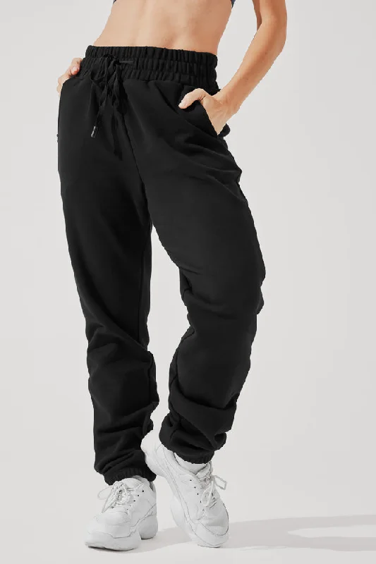 ooey-gooey-sweatpant-black-1