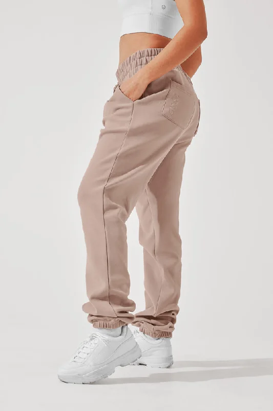 ooey-gooey-sweatpant-soft-beige