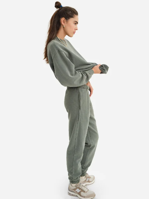 organic-fleece-relaxed-pocket-sweatpant-forest