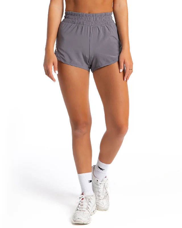 peak-shorts-charcoal