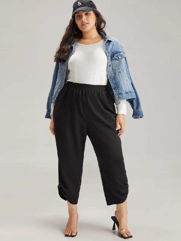 plain-elastic-waist-button-detail-sweatpant