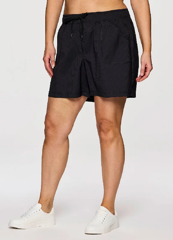 plus-birdie-textured-walking-short