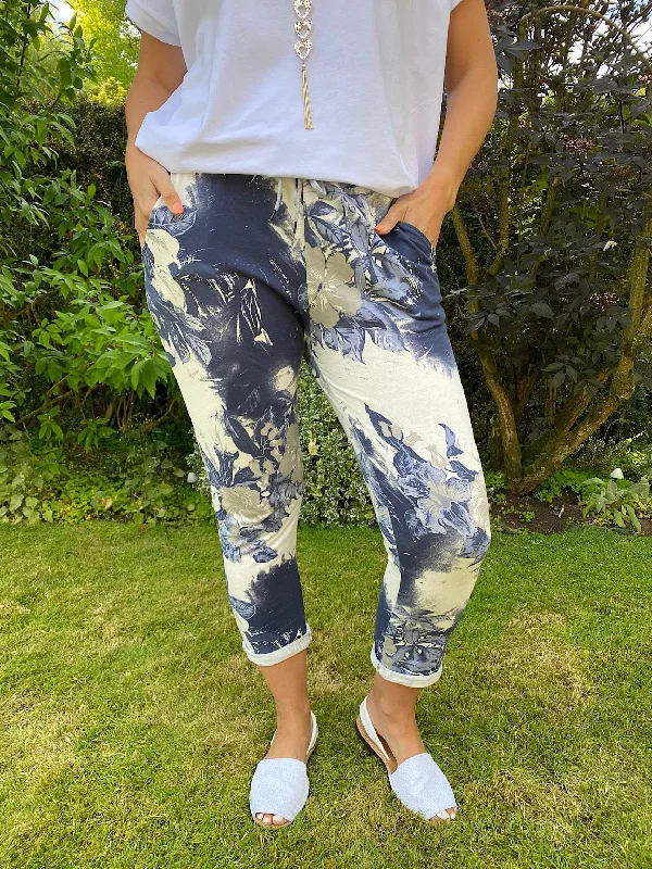 printed-navy-floral-joggers