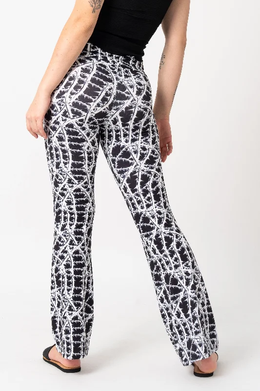 queen-of-thorns-soft-to-touch-high-waisted-bootleg-pant