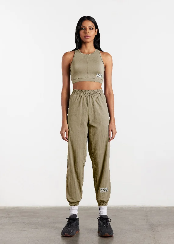 s113sv6-womens-recycled-nylon-relaxed-jogger-pant